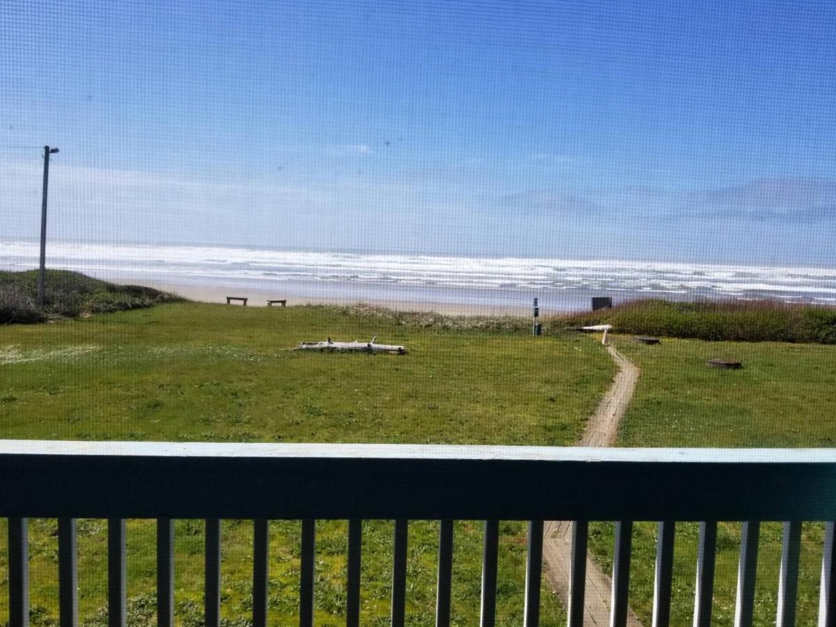 Silver Surf Hotel